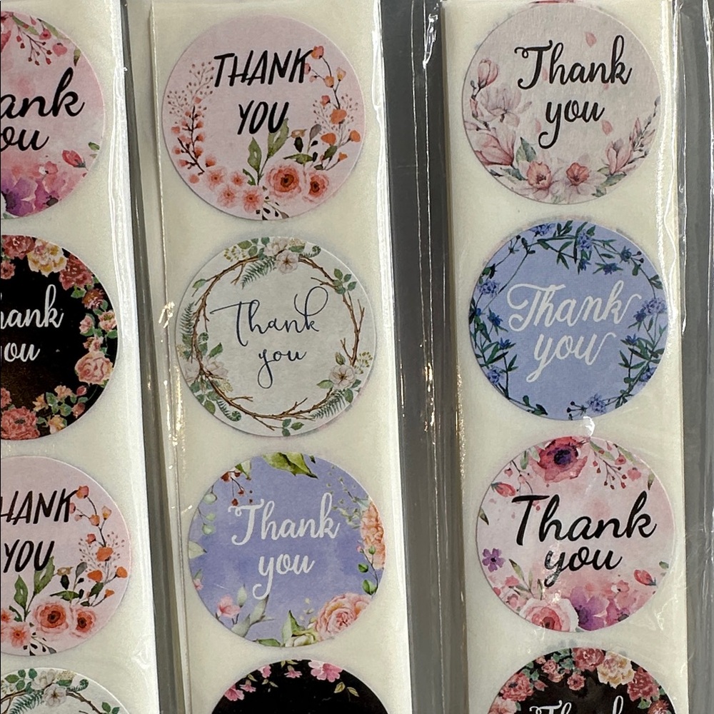 600 count 1 inch Thank You Sticker Set - Picture 5 of 5